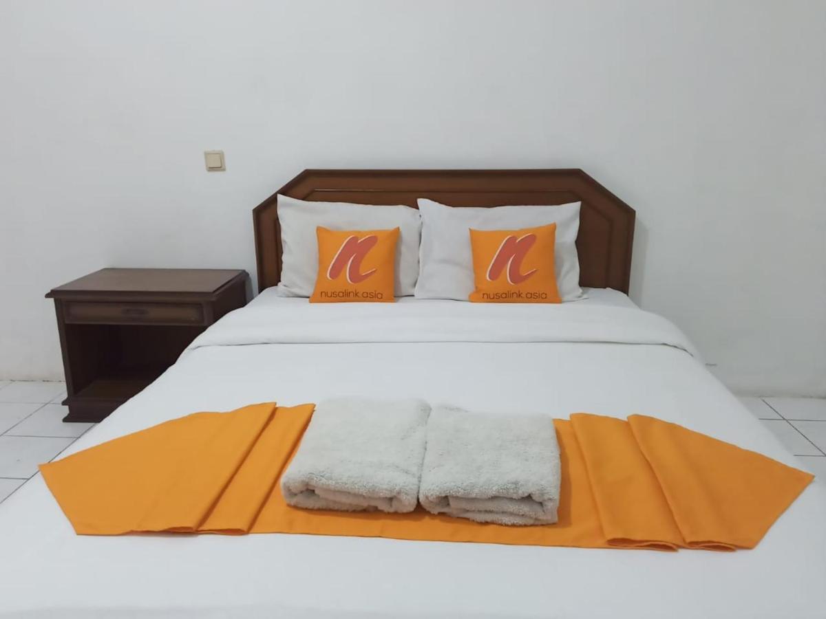 Hotel Sanashtri By Shm Bonorejo المظهر الخارجي الصورة